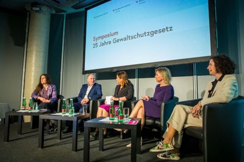 Symposium '25 Jahre Gewaltschutz', Foto: BMI / Gerd Pachauer