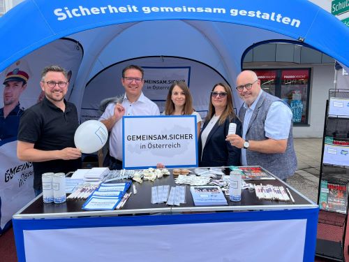 Stand bei Fest '100 Jahre Niederösterreich' in Amstetten, Foto: BK / Bettina Fröhlich