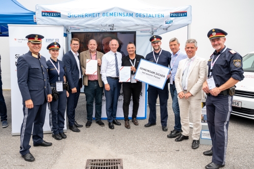 'GEMEINSAM.SICHER' war mit einem Infostand am Gemeindetag vor Ort