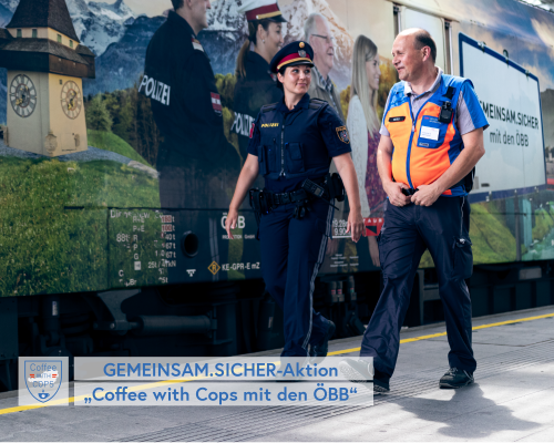 Polizistin mit ÖBB Sicherheitsdienst am Bahnhof
