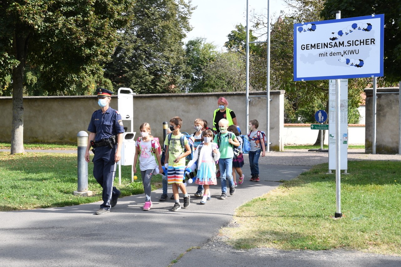 KIWU beim Abholpunkt